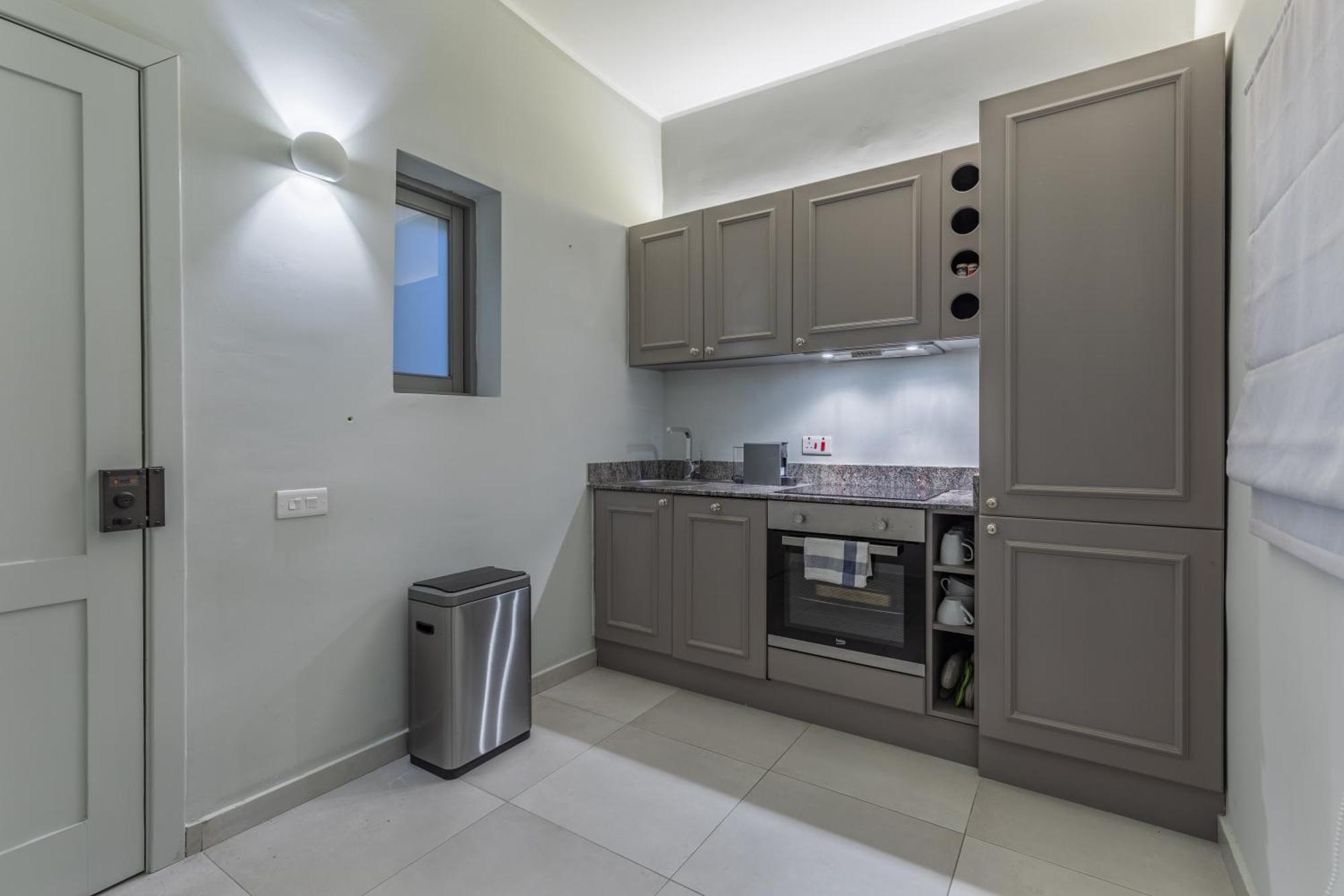 Stylish Retro Suites Il-Furjana Exterior foto