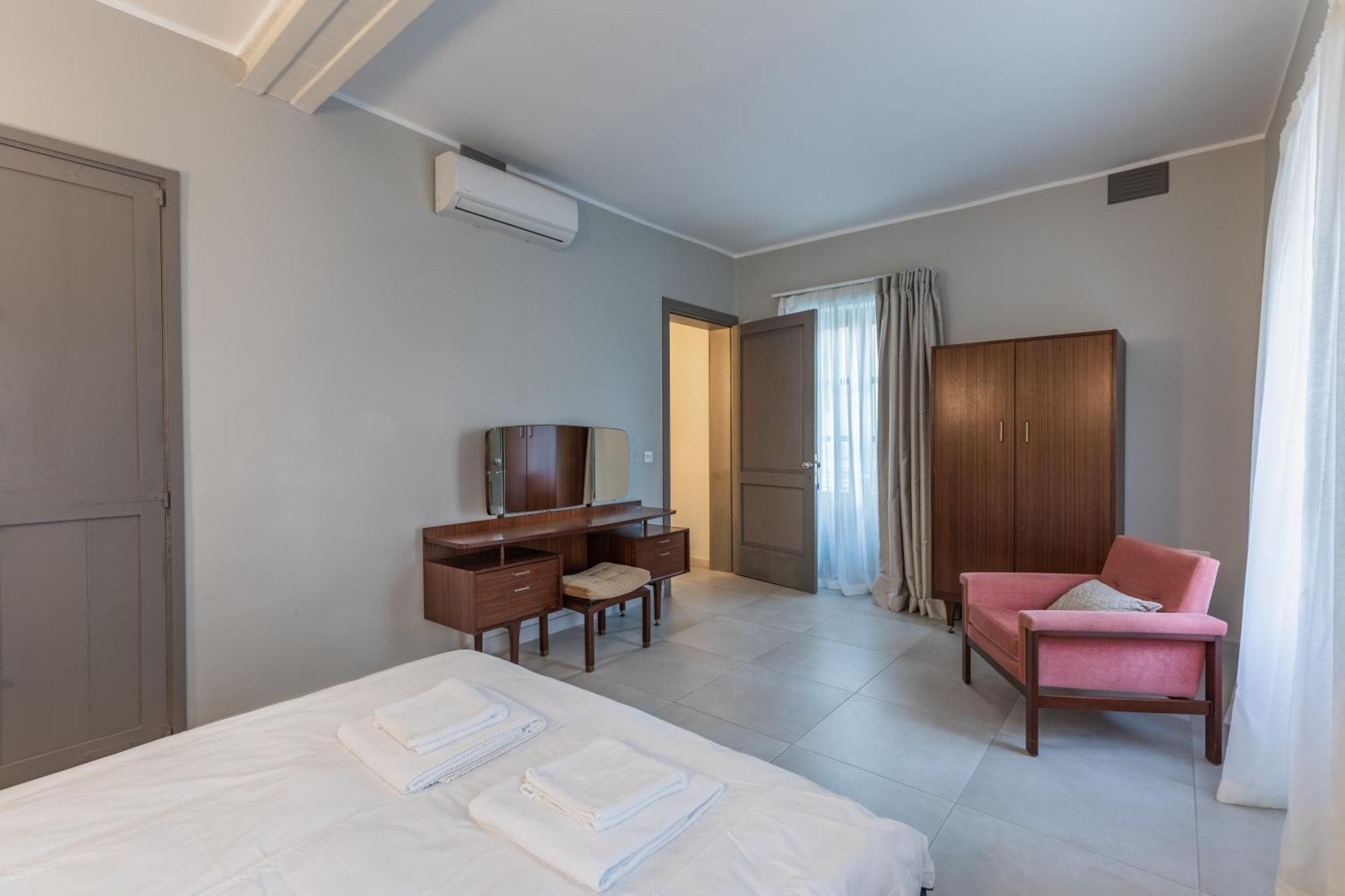 Stylish Retro Suites Il-Furjana Exterior foto